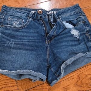 Bethany Mota Distressed Stretch Denim shorts Size 4